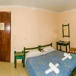 Star Hotel *